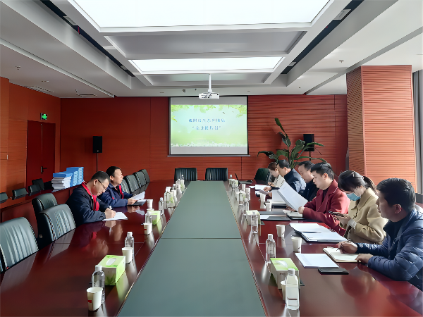 3月1日，咸陽市生態(tài)環(huán)境局人員在彬州公司行政會議室開展“企業(yè)接待日”活動(1).png