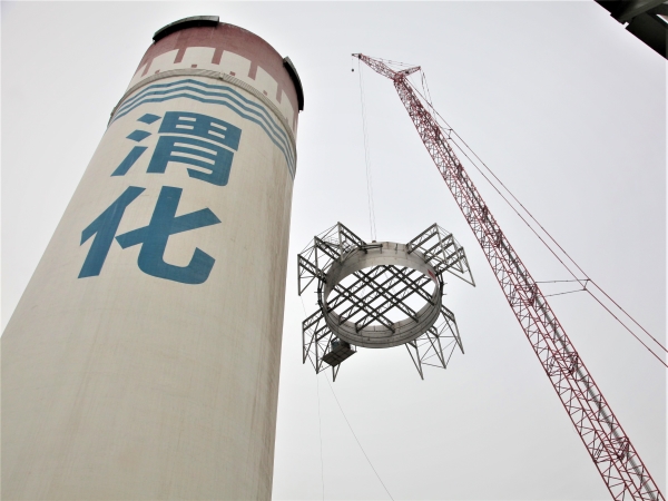 4月11日，主桁架吊裝.jpg