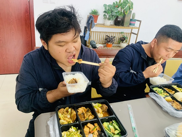 檢修送餐配圖2.jpg